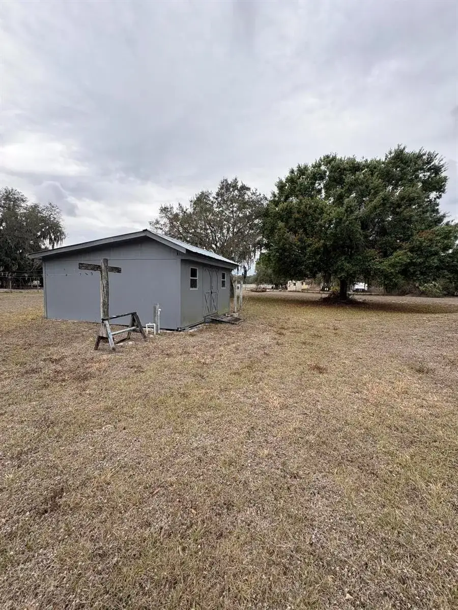 230 N Brida Street, Clewiston FL 33440 photo 5