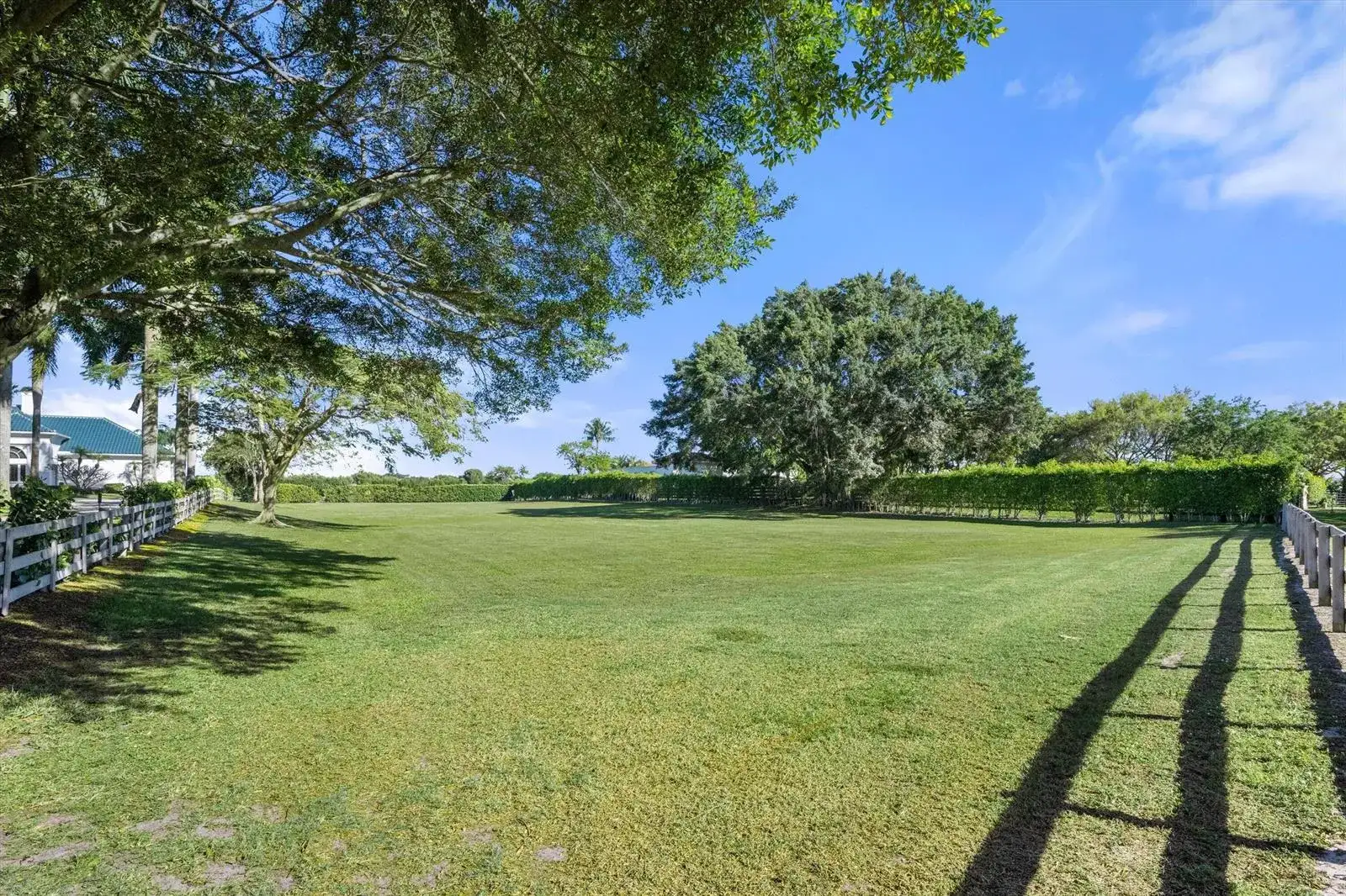 3250 Santa Barbara Drive, Wellington FL 33414 photo 2