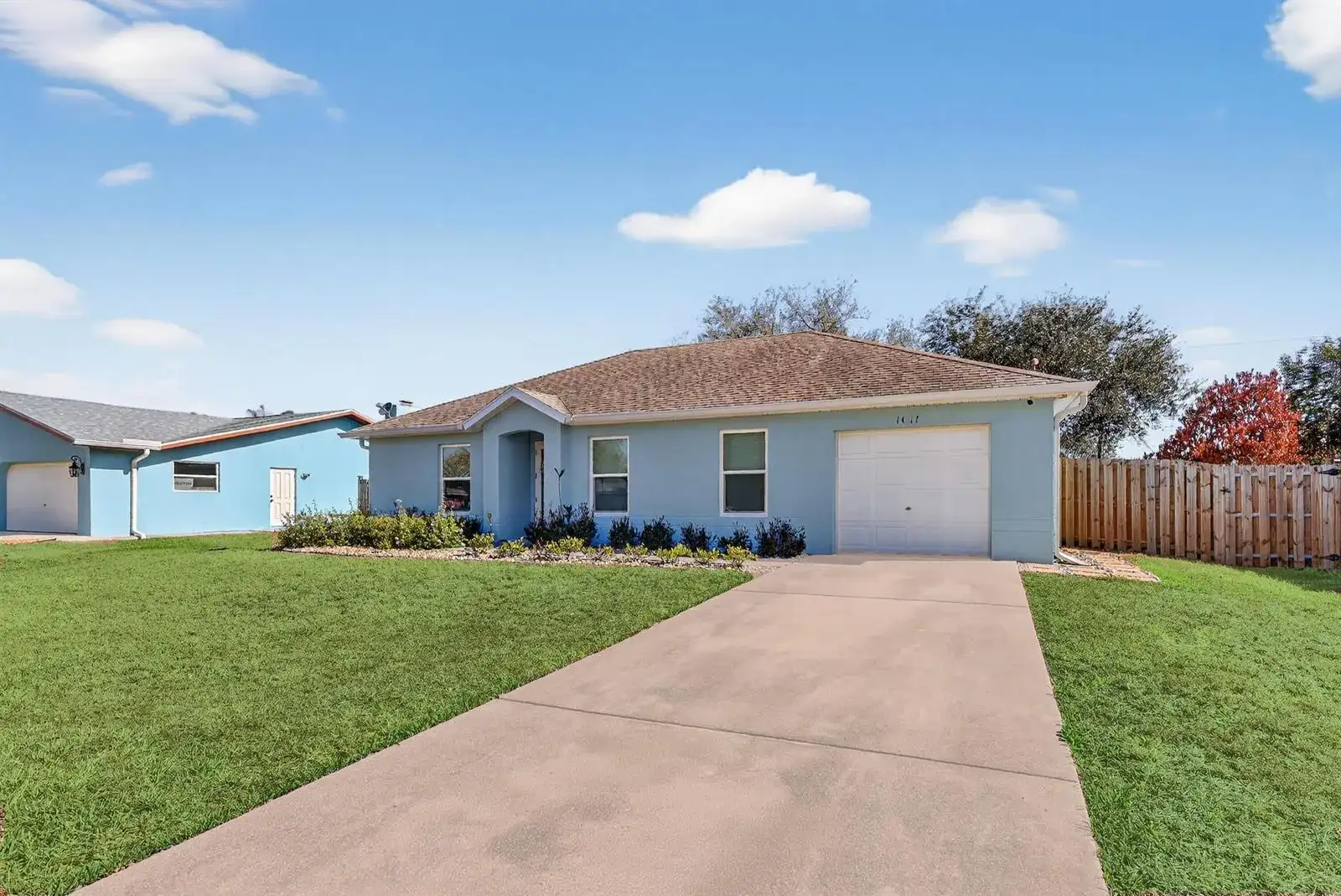 1011 SE Euclid Lane, Port St. Lucie FL 34983 photo 2