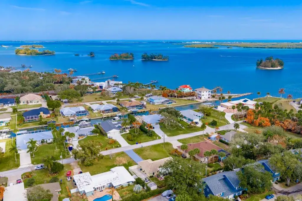 6655 110th Street, Sebastian FL 32958 photo 2