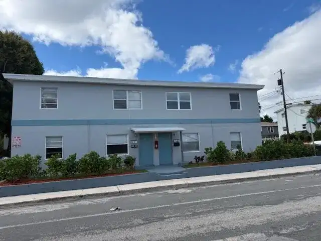 1913 Division Avenue, West Palm Beach FL 33407 photo 3