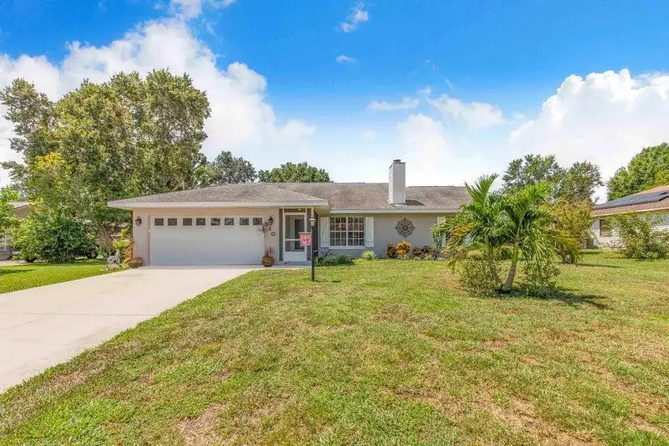 910 Liberty Lane, FL 33823 photo 3