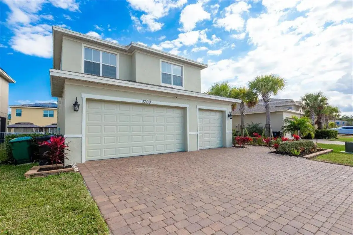 1700 NW Vivanco Street, Port St. Lucie FL 34986 photo 4
