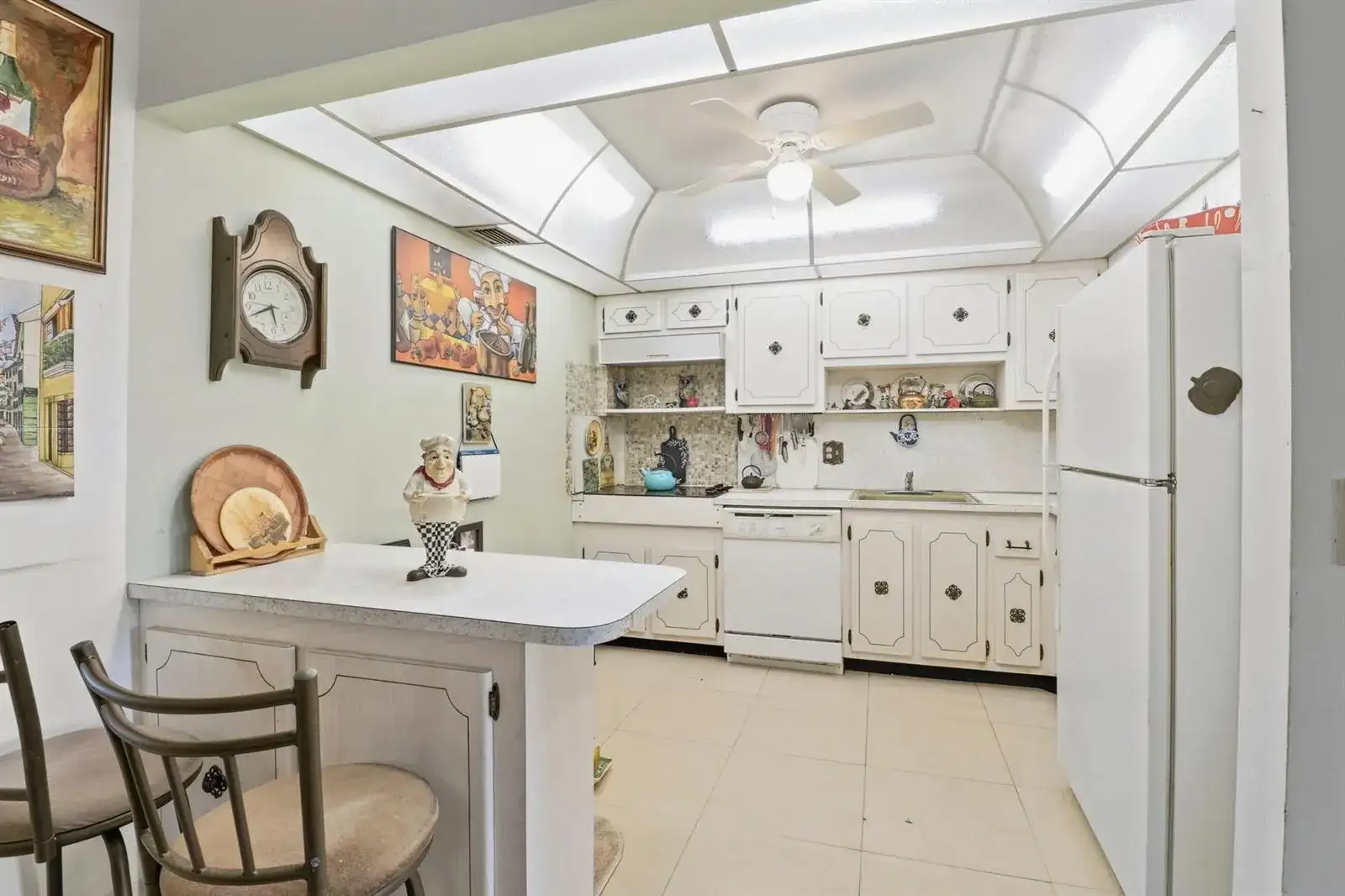 307 Wellington A, West Palm Beach FL 33417 photo 5