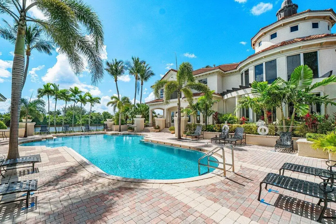 1302 Tuscany Way, Boynton Beach FL 33435 photo 3
