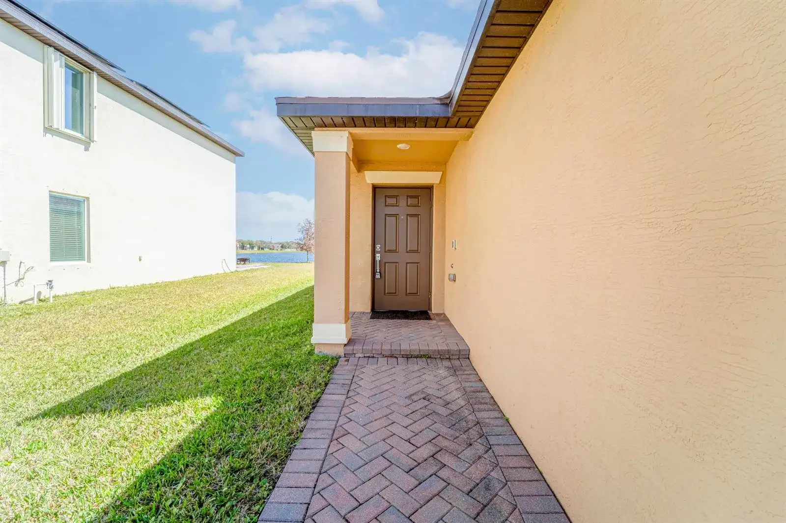 788 Worlington Lane, Fort Pierce FL 34947 photo 4