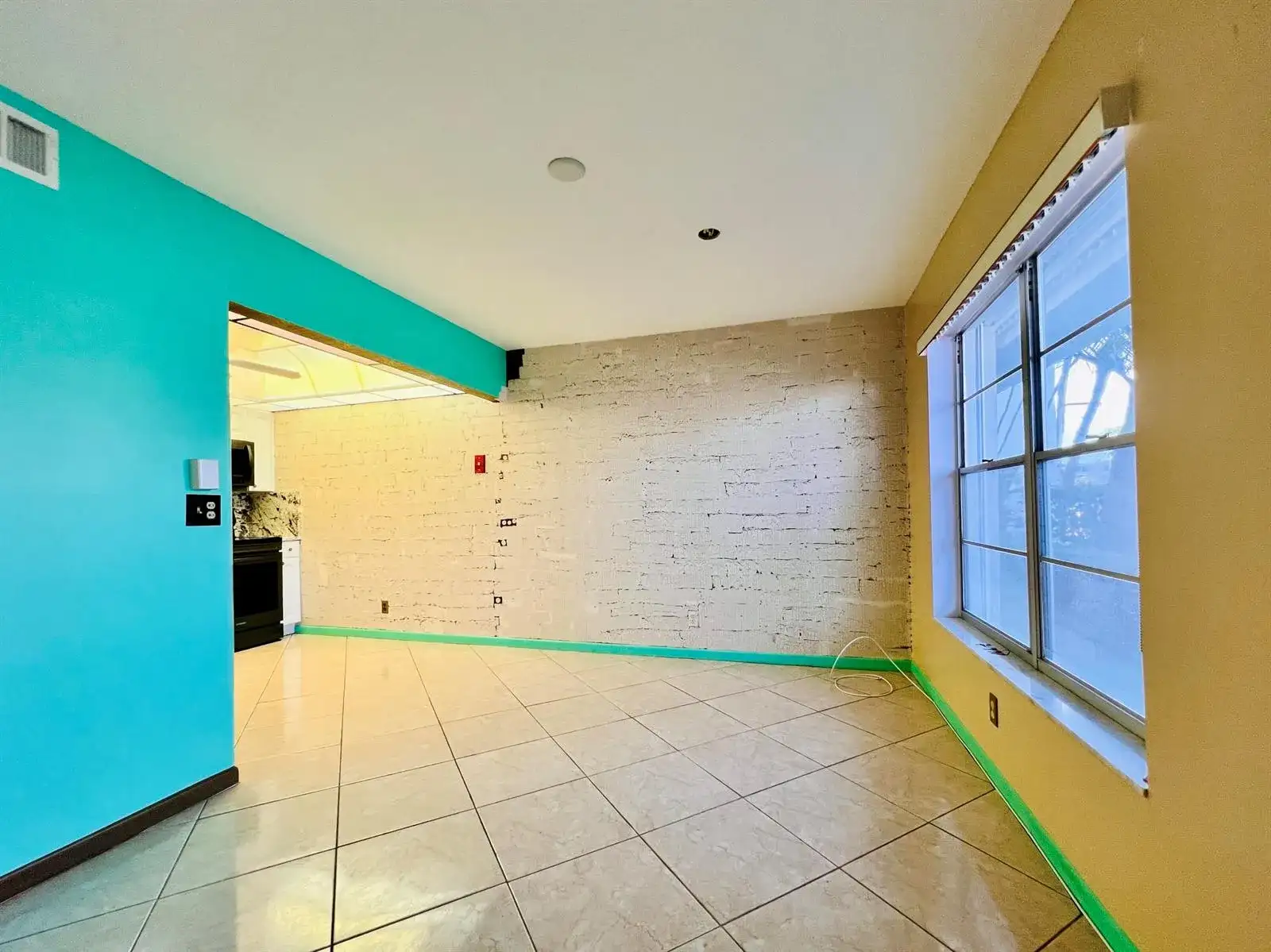 110 Wellington B, West Palm Beach FL 33417 photo 3