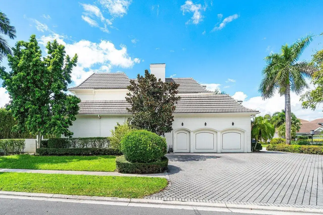 7172 Valencia Drive, Boca Raton FL 33433 photo 2