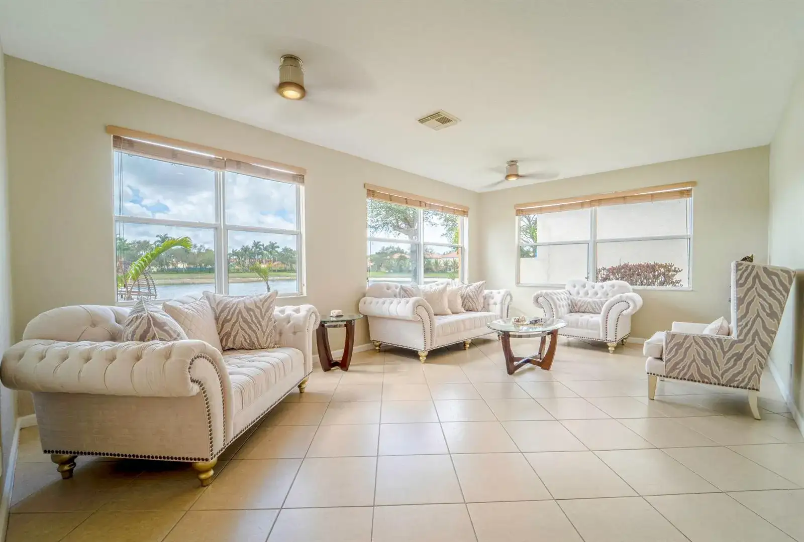 6770 Aliso Avenue, West Palm Beach FL 33413 photo 4