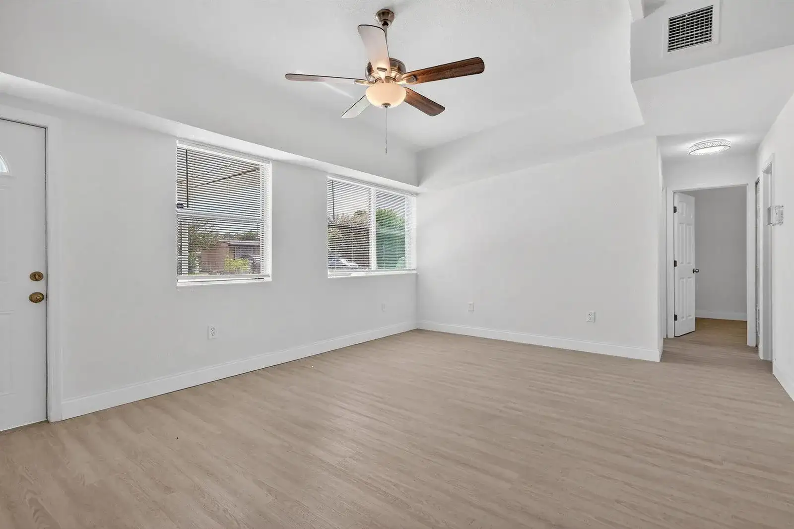 3600 SW 46th Avenue, West Park FL 33023 photo 4