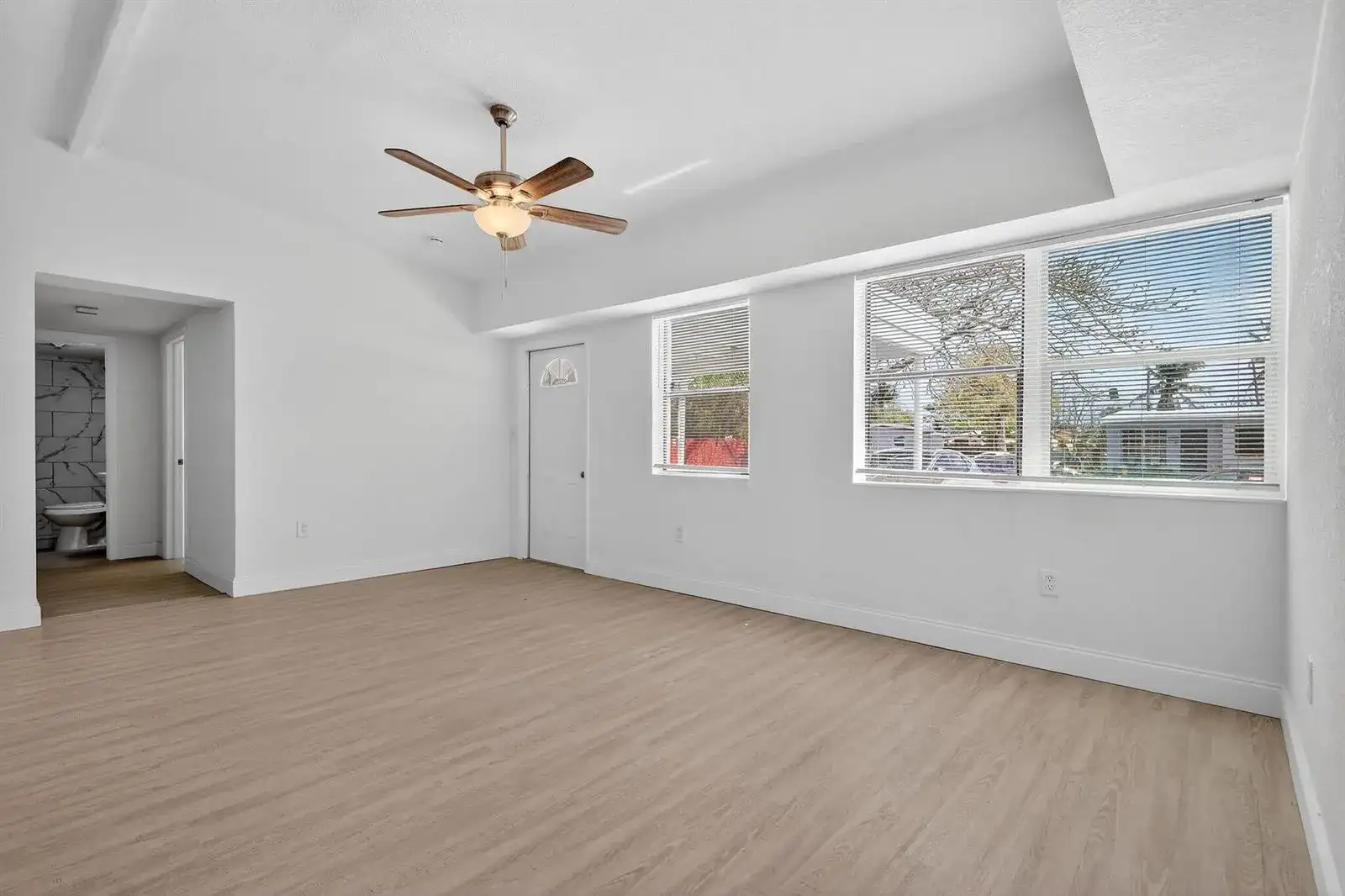3600 SW 46th Avenue, West Park FL 33023 photo 5