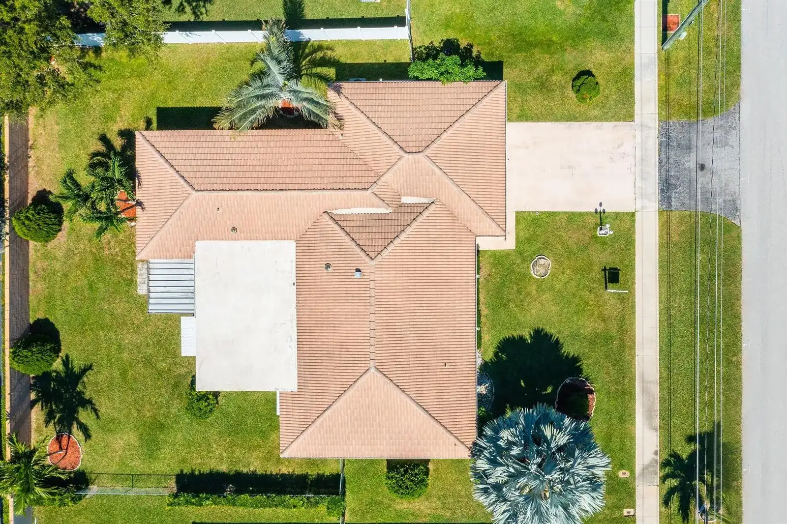 3363 NE 6th Drive, Boca Raton FL 33431 photo 2