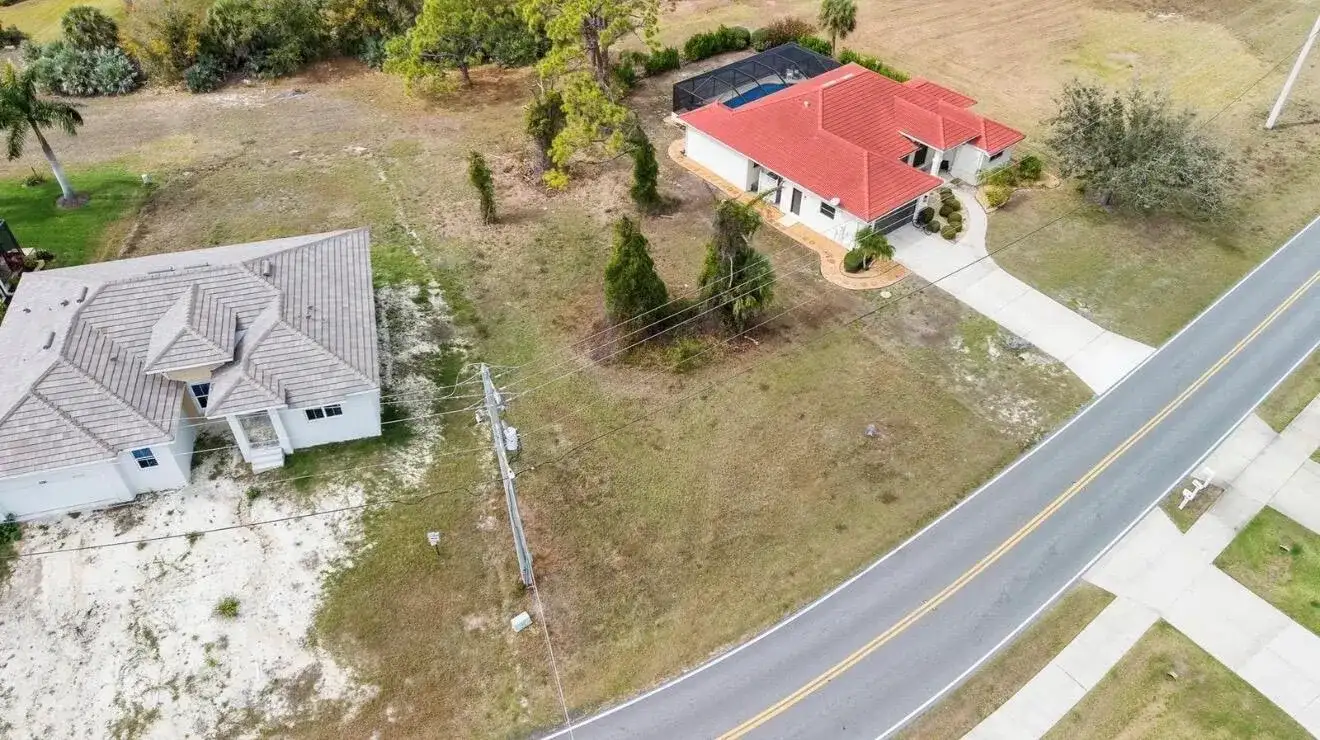 4270 Cape Haze Dr Drive, FL 33946 photo 2