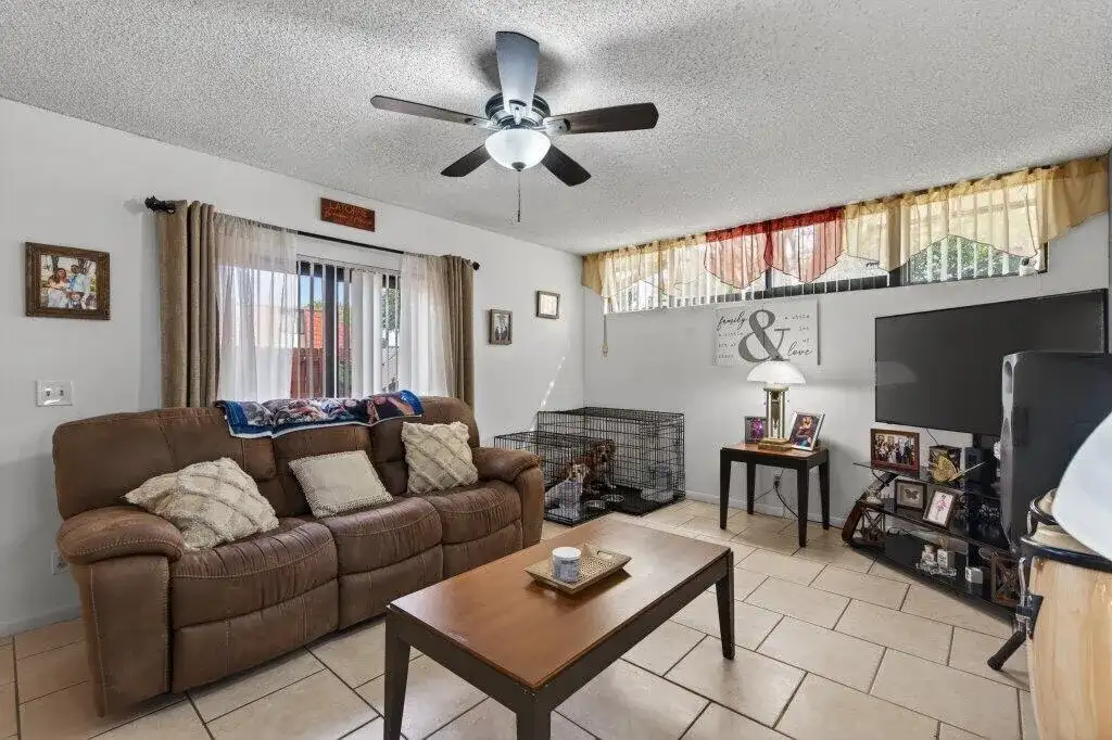 3838 Victoria Drive, West Palm Beach FL 33406 photo 4