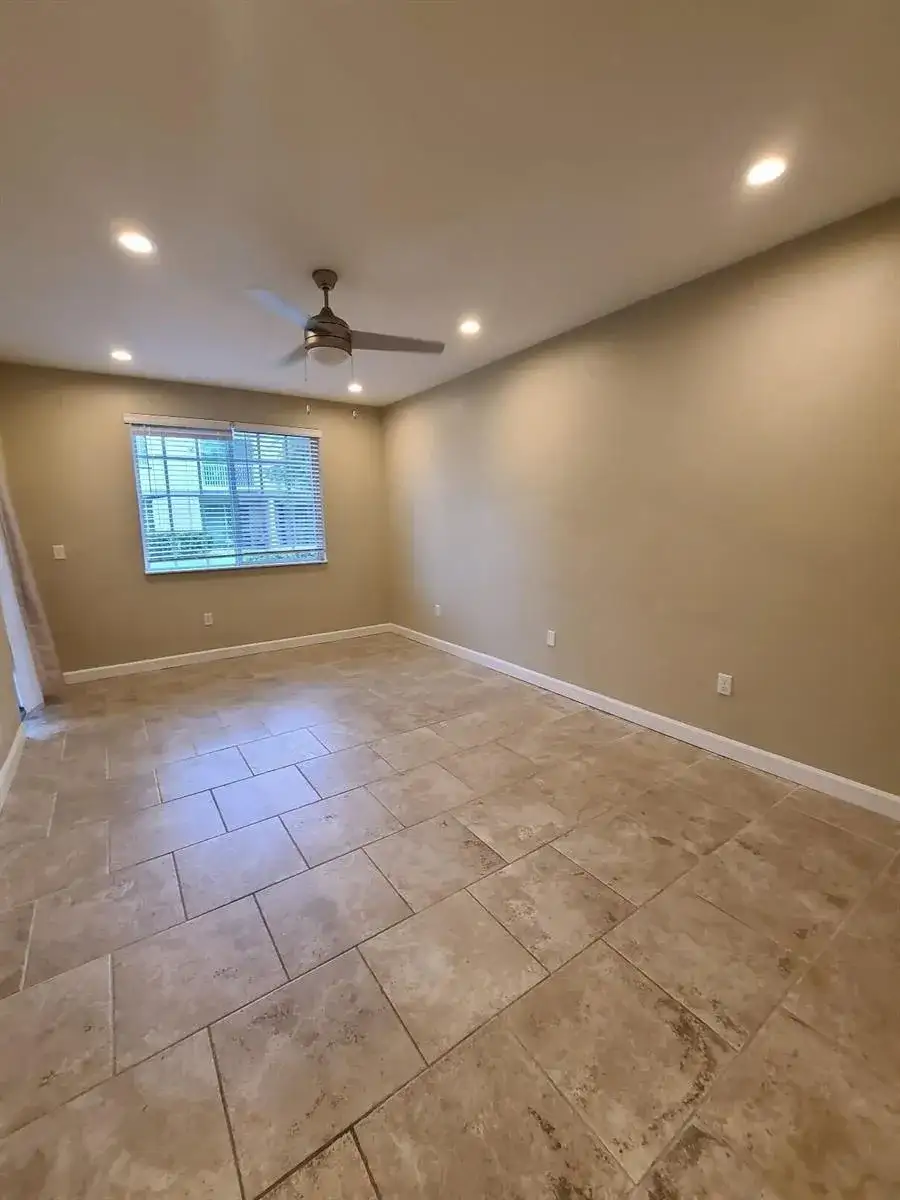 1952 Flamingo Place, Riviera Beach FL 33404 photo 3