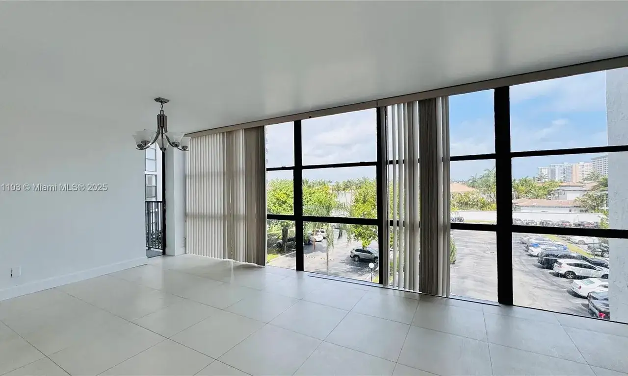 2 bedroom 2 bath Residential Lease for rent at 1000 Parkview Dr # 415, Hallandale Beach FL 33009