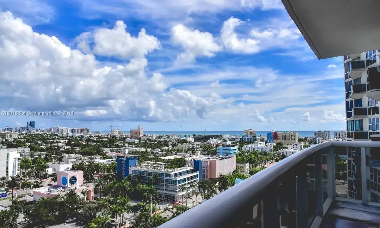 2 bedroom 2 bath Residential for sale at 400 Alton Rd # 1405, Miami Beach FL 33139