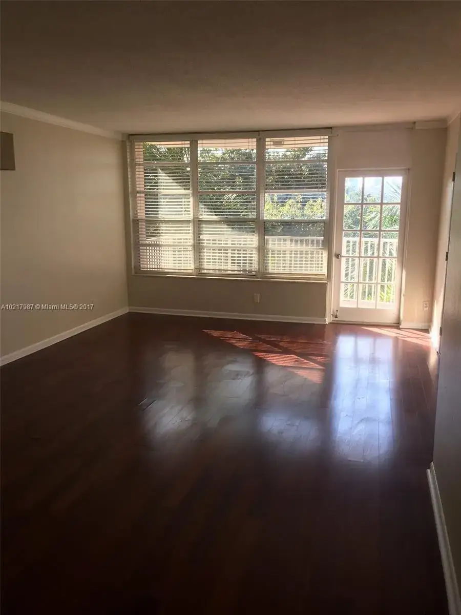 2 bedroom 2 bath Residential Lease for rent at 3181 S Ocean Dr # 405, Hallandale Beach FL 33009