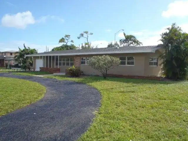 3 bedroom 2 bath Residential for sale at 15901 Miami Dr, North Miami Beach FL 33162