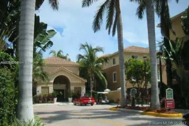 3 bedroom 2 bath Residential for sale at 2965 NE 185th St # 1505, Aventura FL 33180