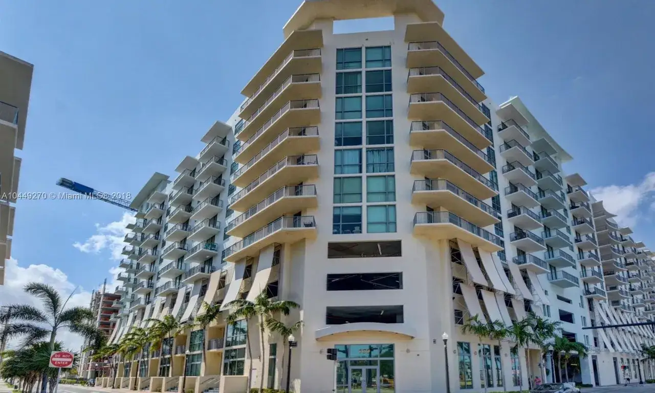 2 bedroom 2 bath Residential for sale at 140 S Dixie Hwy # 929, Hollywood FL 33020