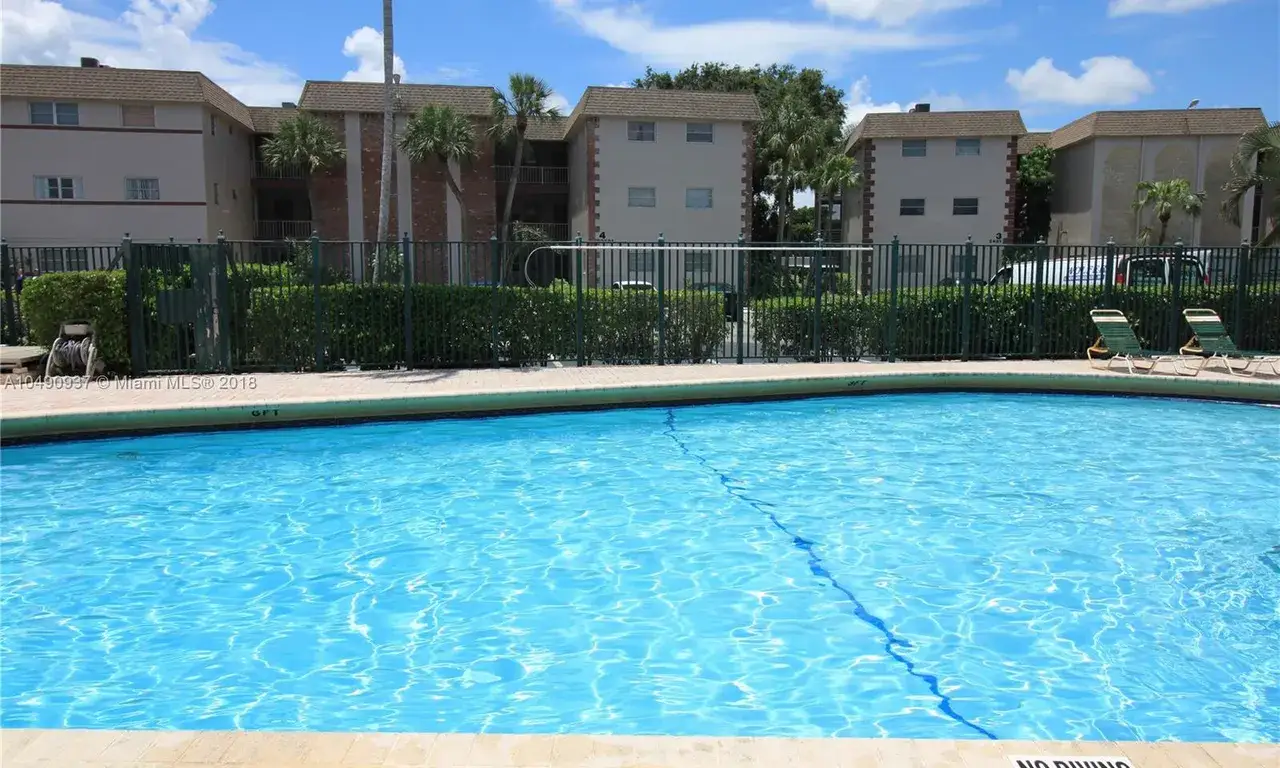 2 bedroom 2 bath Residential for sale at 2491 SW 82nd Ave # 109, Davie FL 33324