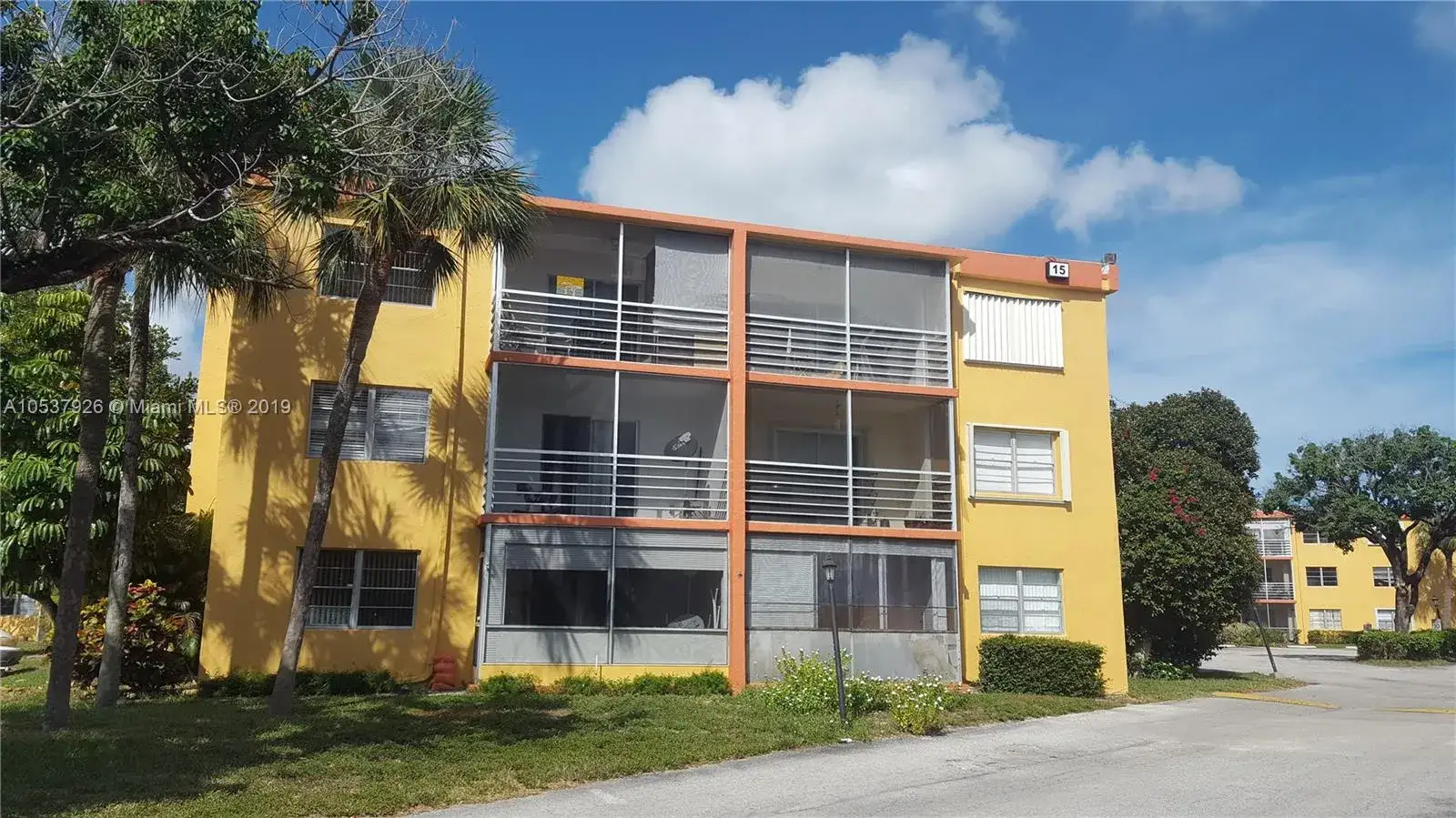 2 bedroom 2 bath Residential Lease for rent at 4364 NW 9th Ave # 3C, Deerfield Beach FL 33064