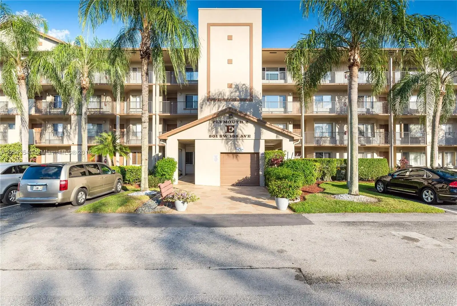 2 bedroom 2 bath Residential for sale at 801 SW 138th Ave # 404E, Pembroke Pines FL 33027
