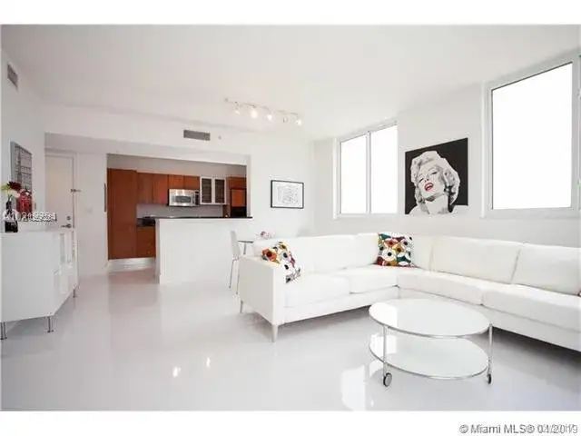 1 bedroom 1 bath Residential Lease for rent at 18800 NE 29th Ave # 801, Aventura FL 33180