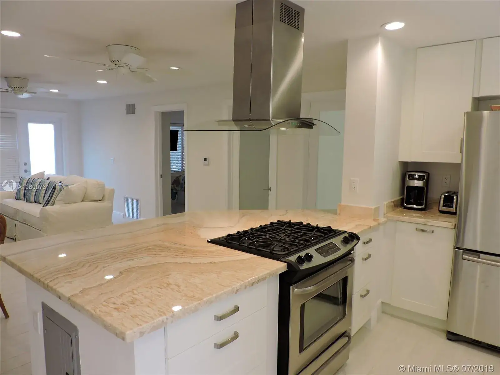 2 bedroom 1 bath Residential Lease for rent at 314 New Hampshire St # 23, Hollywood FL 33019