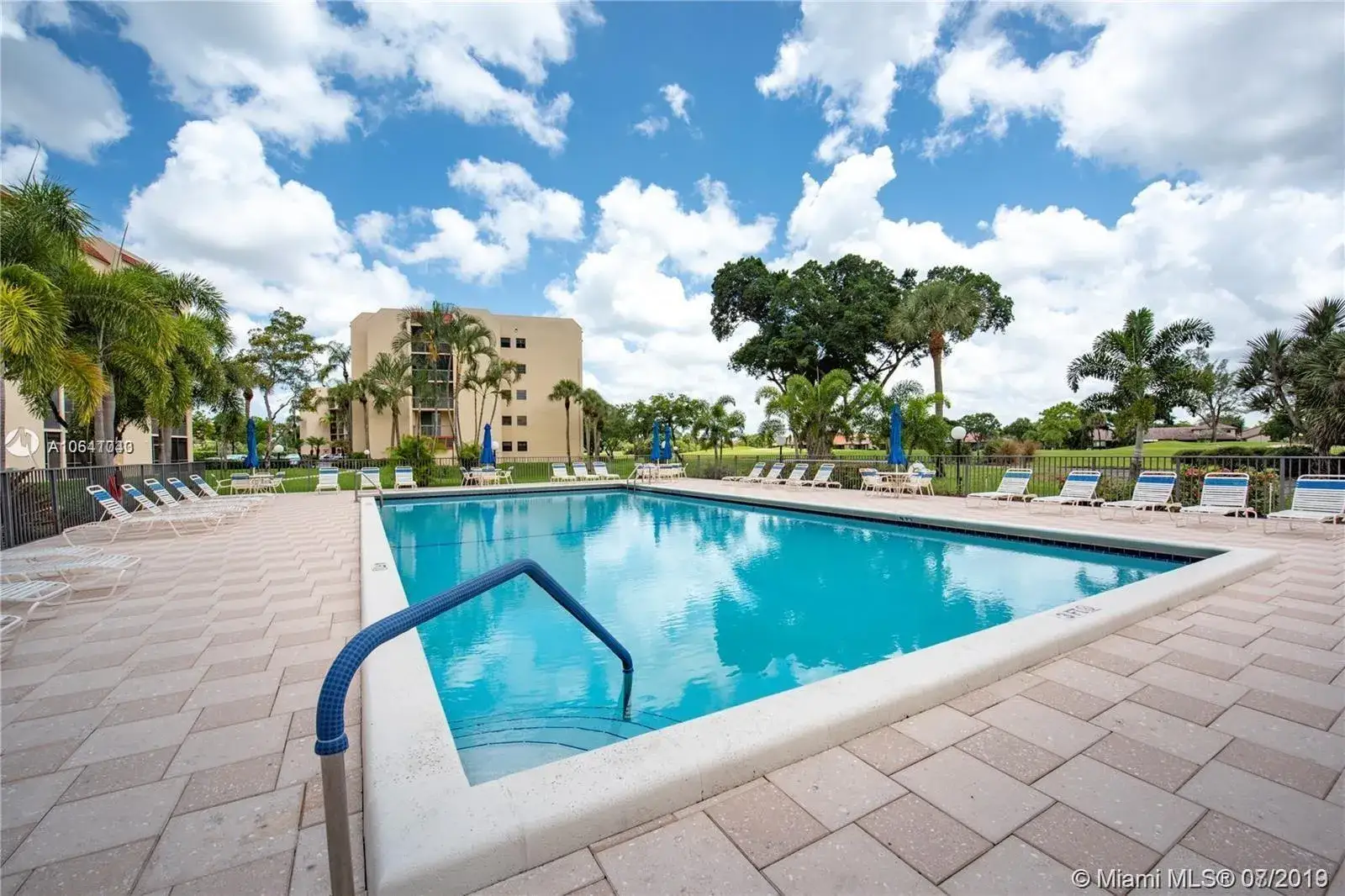2 bedroom 2 bath Residential for sale at 3771 Environ Blvd # 152, Lauderhill FL 33319
