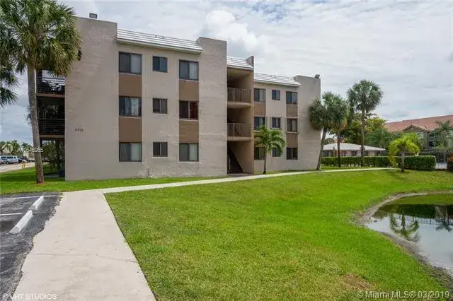 2 bedroom 1 bath Residential for sale at 3710 N Pine Island Rd # 320, Sunrise FL 33351