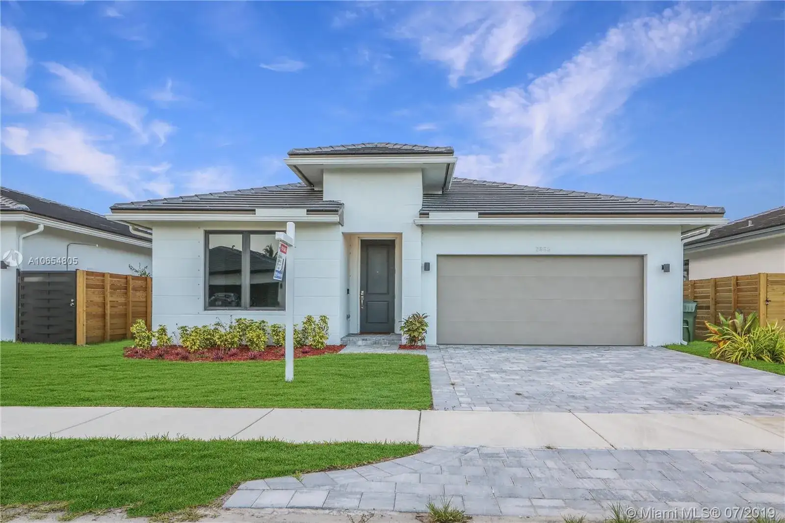 3 bedroom 2 bath Residential for sale at 2885 SE 3rd St, Homestead FL 33033
