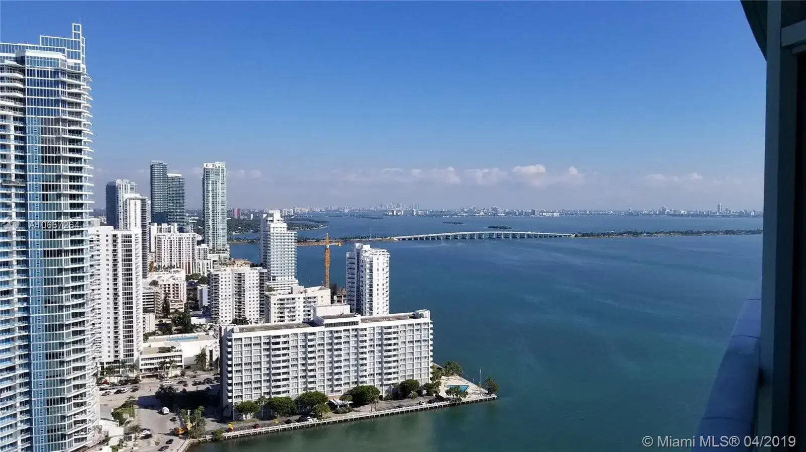 1 bedroom 1 bath Residential for sale at 1900 N Bayshore Dr # 3410, Miami FL 33132