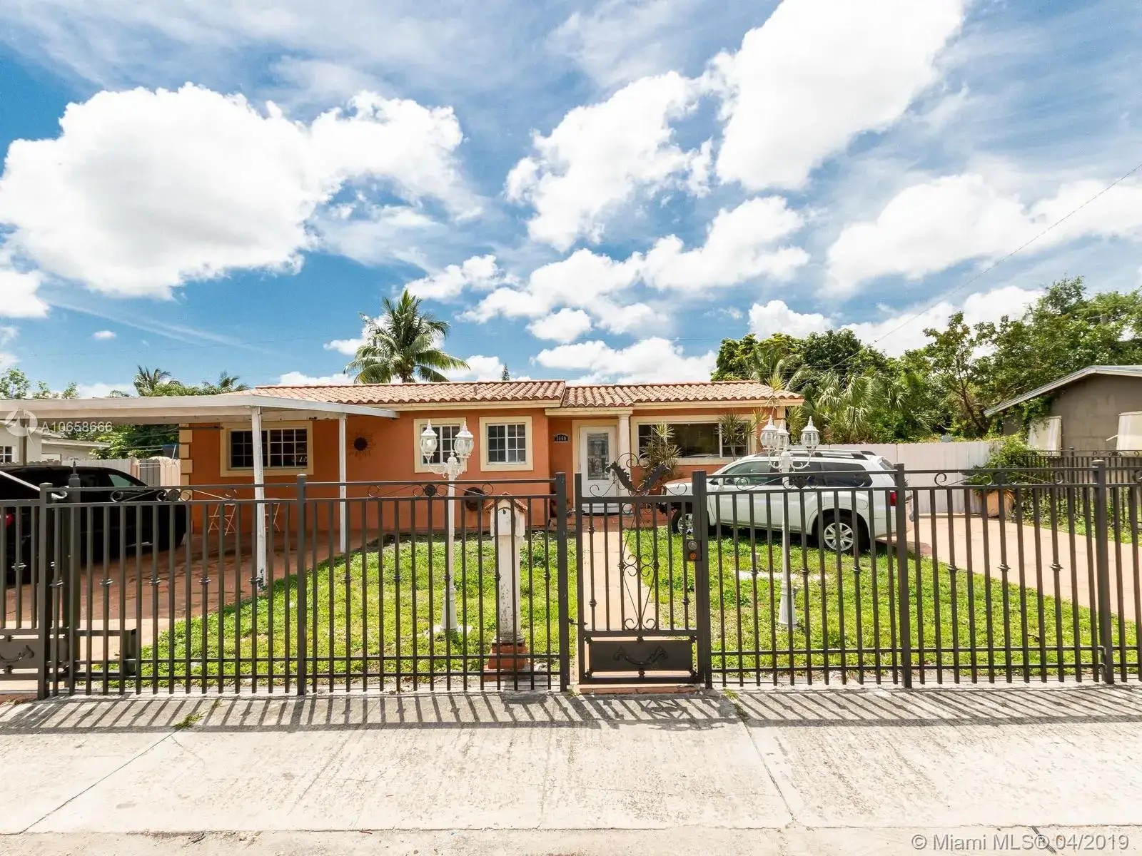 4 bedroom 4 bath Residential for sale at 3060 NW 88th St, Miami FL 33147