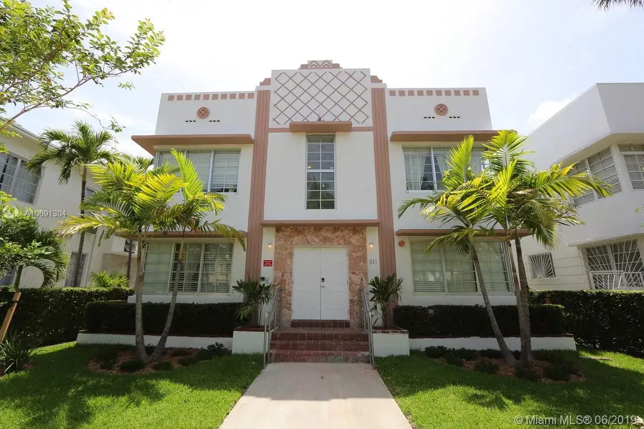 2 bedroom 1 bath Residential for sale at 811 Jefferson Ave # 201, Miami Beach FL 33139