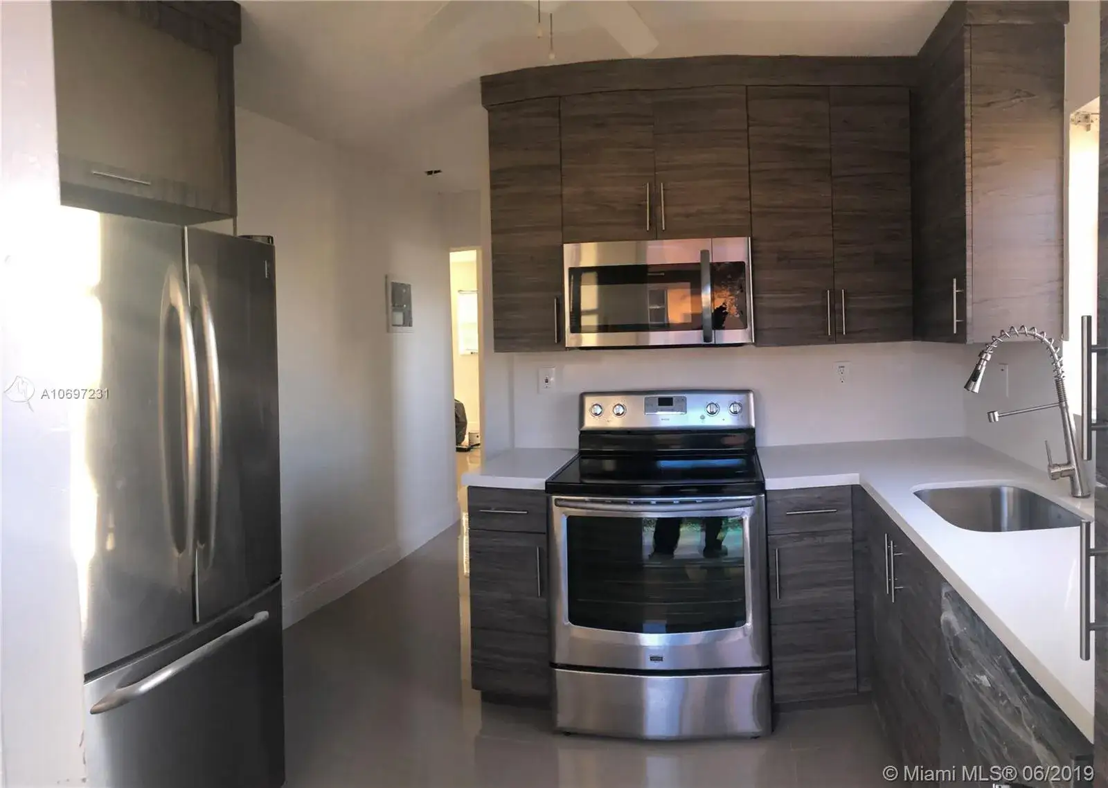 2 bedroom 2 bath Residential Lease for rent at 811 NW 6th Ave # 4, Pompano Beach FL 33060
