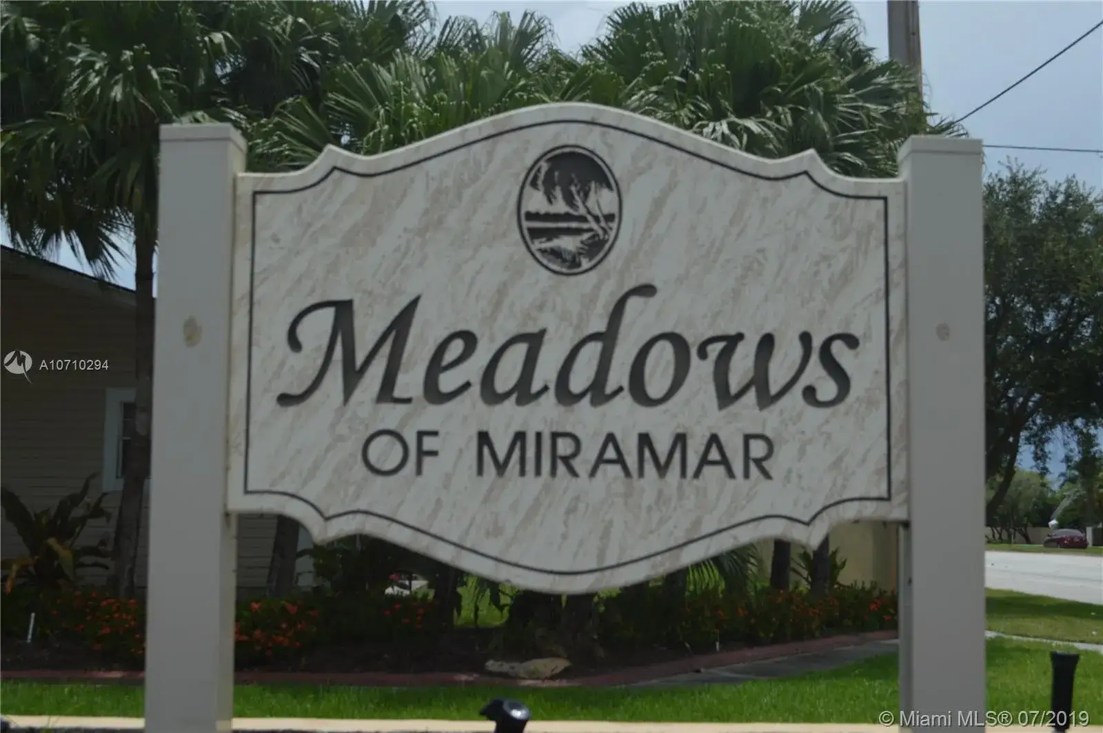 3 bedroom 2 bath Residential for sale at 9751 W Daffodil Ln, Miramar FL 33025