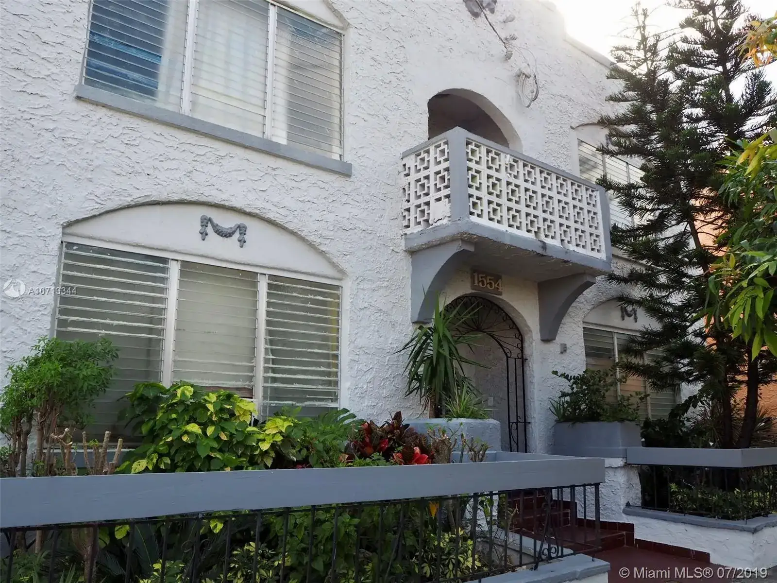Commercial Sale for sale at 1554 SW 5th St, Miami FL 33135