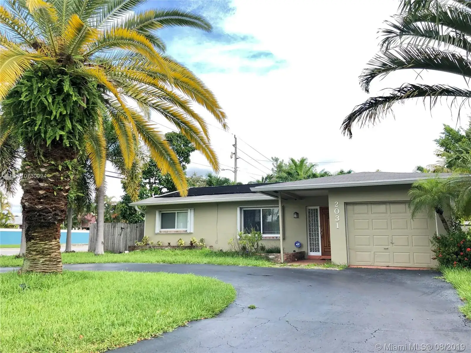 3 bedroom 2 bath Residential Lease for rent at 2031 NW 32nd St, Oakland Park FL 33309