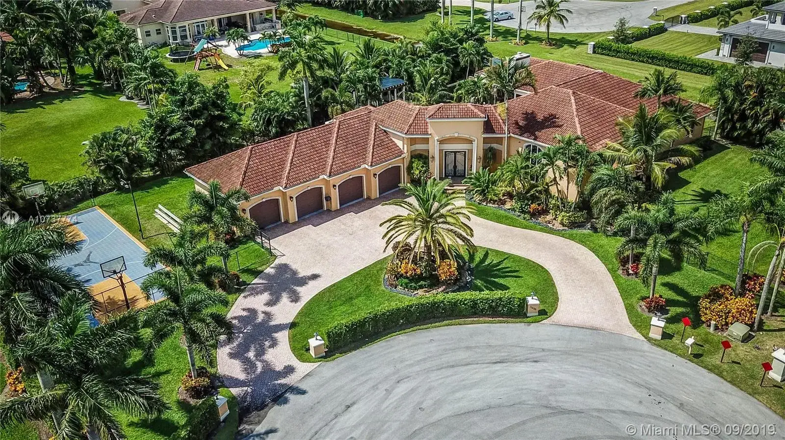 9 bedroom 5 bath Residential Lease for rent at 11400 NW 7th St, Plantation FL 33325