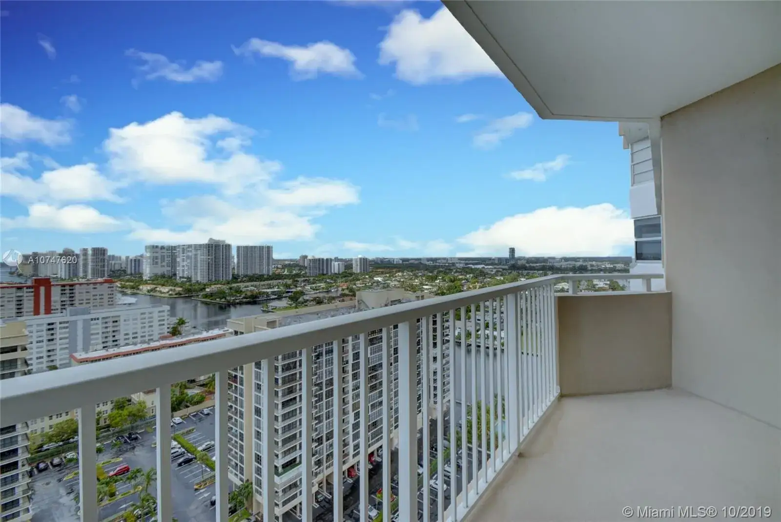 1 bedroom 1 bath Residential for sale at 1985 S Ocean Dr # 21C, Hallandale Beach FL 33009