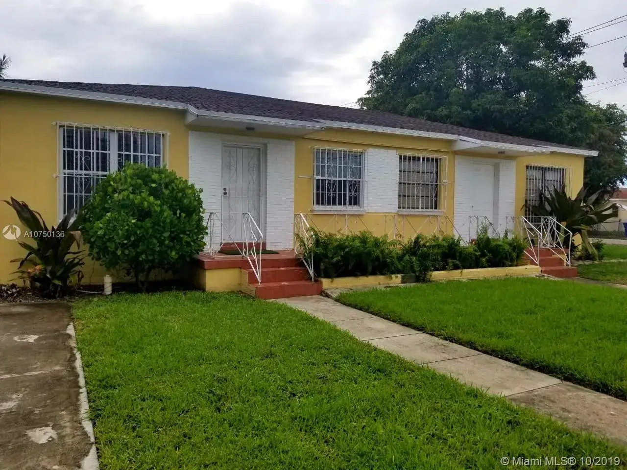 Residential Income for sale at 2655 SW 34th Ct, Miami FL 33133