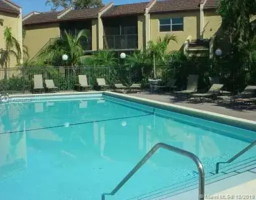 2 bedroom 2 bath Residential for sale at 4469 Treehouse Ln # B, Tamarac FL 33319