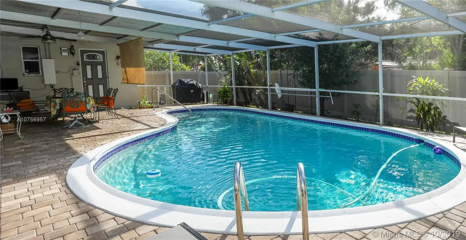 4 bedroom 3 bath Residential for sale at 1321 S 16th Ave, Hollywood FL 33020