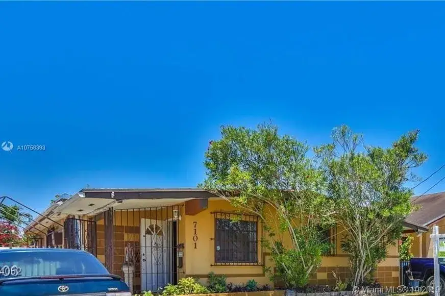 3 bedroom 3 bath Residential for sale at 7101 SW 21st St, Miami FL 33155