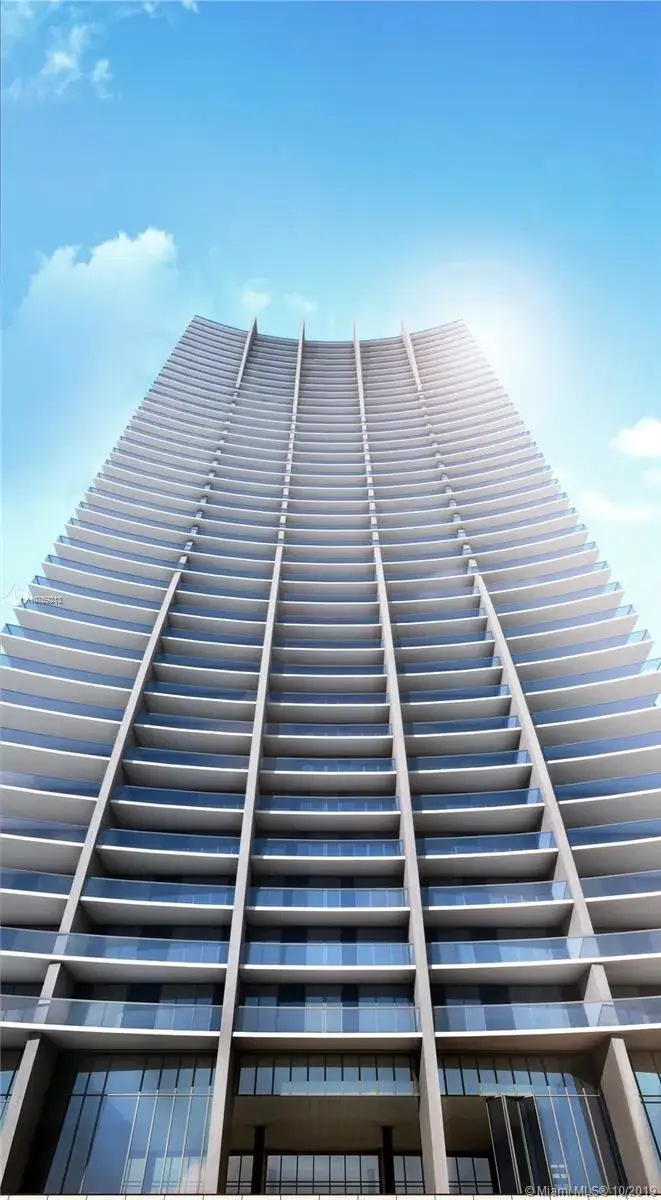 1 bedroom 1 bath Residential for sale at 1010 Brickell Ave # 4311, Miami FL 33131