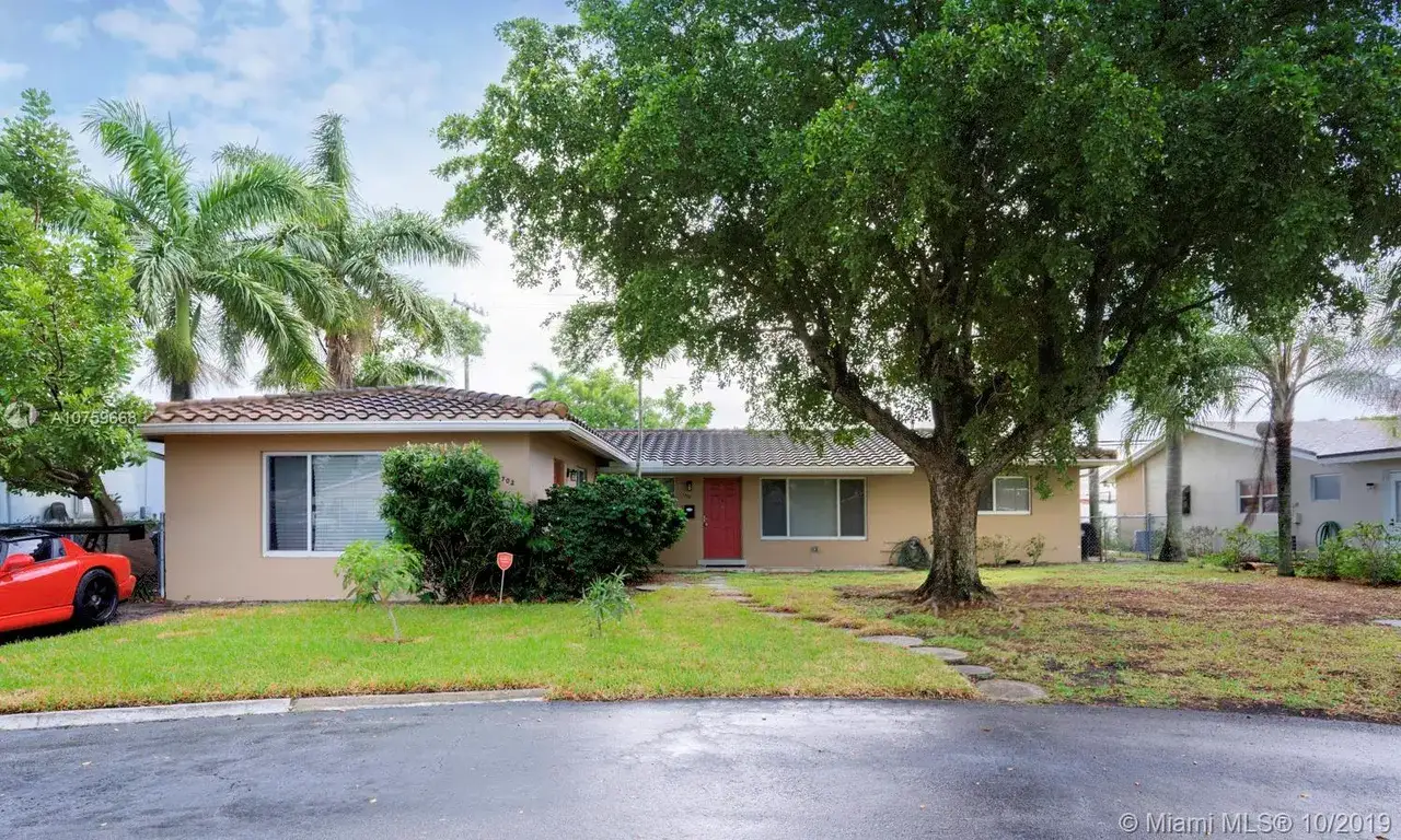 1 bedroom 1 bath Residential Lease for rent at 1700 NE 56th St # 1, Fort Lauderdale FL 33334