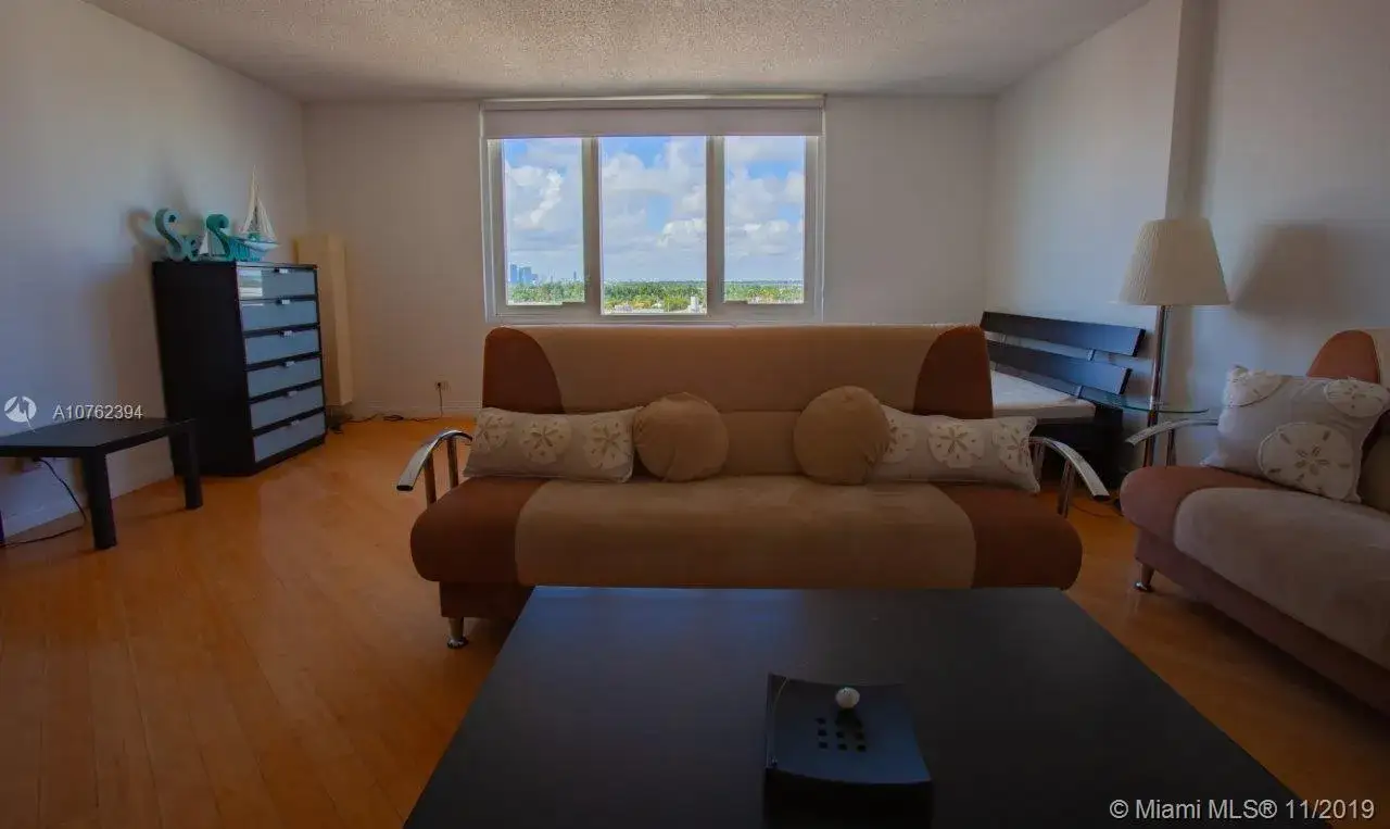 1 bath Residential Lease for rent at 2301 Collins Ave # 1036, Miami Beach FL 33139