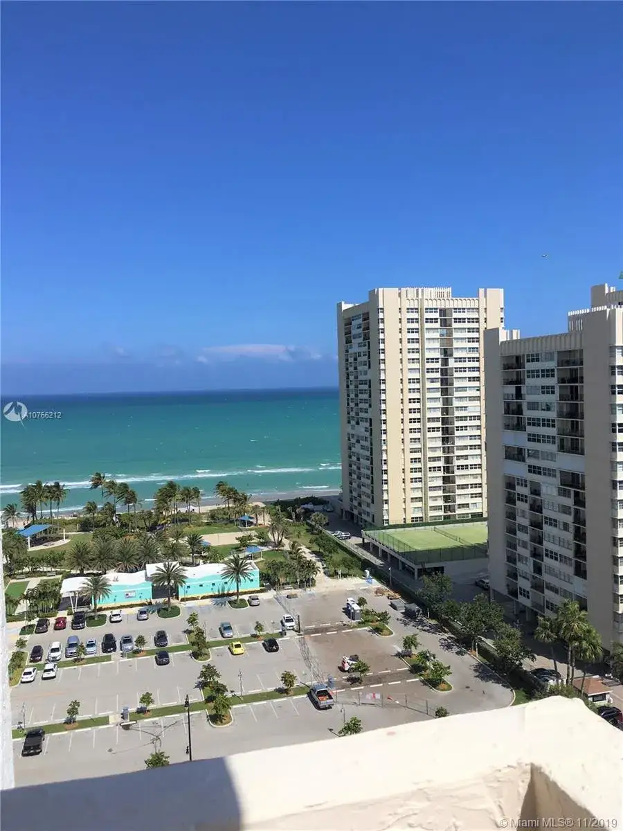 2 bedroom 2 bath Residential for sale at 1865 S Ocean Dr # 17F, Hallandale Beach FL 33009